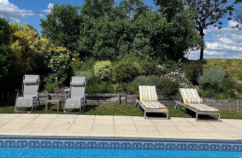 Edon Cottage | 16th Century Cottage with private heated pool and panoramic views