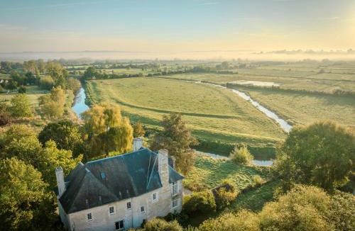 Bures-sur-Dives Villa | 16th century Norman Manor