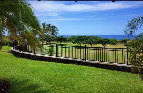 Punaluu Condo | #17 Large 1/1 Condo | 1 Bed, 1 Bath