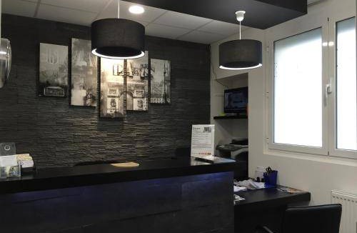 Maisons-Alfort Hotel | 17 m² Hotel ∙ 2 guests