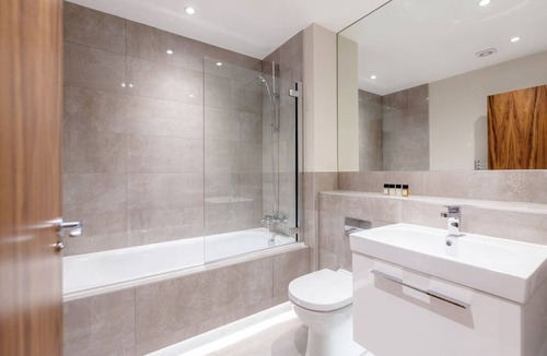 Reigate Apartment | 17 Trinity House - 2 bedroom apartment