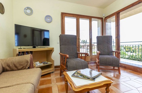Creixell House | 170 m² House ∙ 4 bedrooms ∙ 8 guests