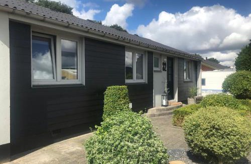 Herning Villa | 170 M2 stort hus tæt på centrum, MCH og Boxen