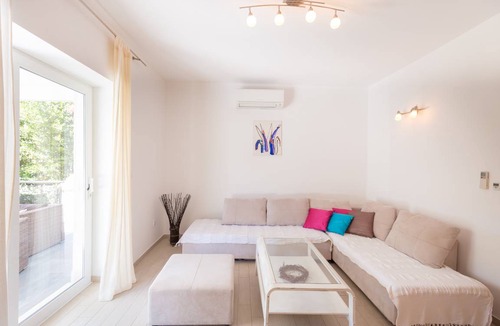 Mokosica Villa | 170 m² Villa ∙ 6 bedrooms ∙ 14 guests