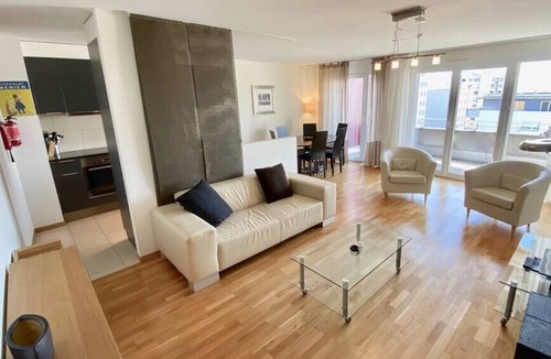 Lausanne Apartment | 170 * Spacious and bright 2 bedroom apartment with terrace.