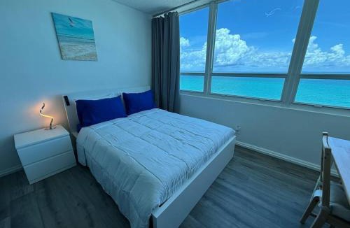 Mid Beach Apartment | 1701 - Studio Ocean Front Free Parking Pool
