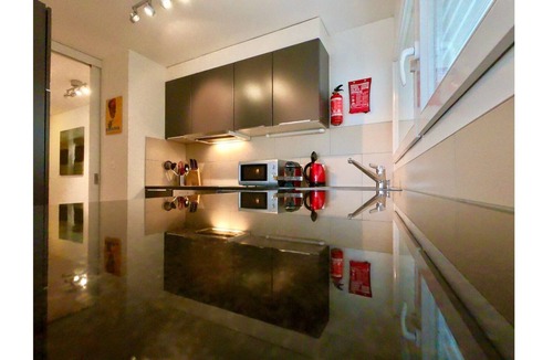Lausanne Apartment | 173 * Bright, spacious and modern apartment with terrace and free parking includ
