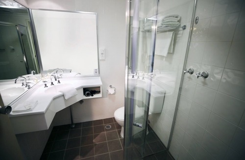 Westmead Hotel | 175 Hotel Westmead