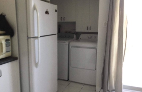 Verdun Apartment | #175 Large 1 bedroom, Cozy and Bright Apartment
