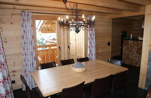 Vex Ski Chalet | 175 m² Chalet ∙ 4 bedrooms ∙ 10 guests