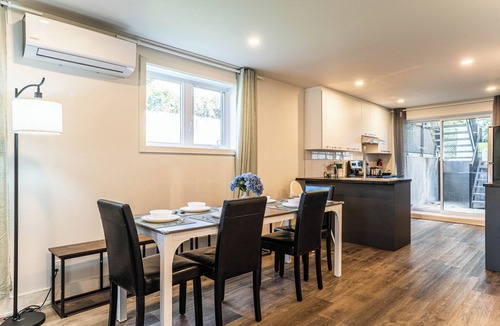 Lafleche Apartment | 1756 Rue Balmoral | 3BR/1BA Modern City Retreat