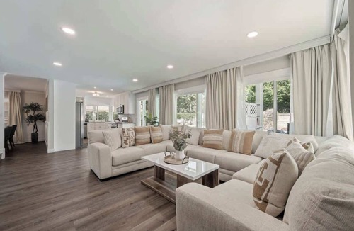 Valencia House | 177 | *Upscale Modern HOME| Pool | SPA | PingPong
