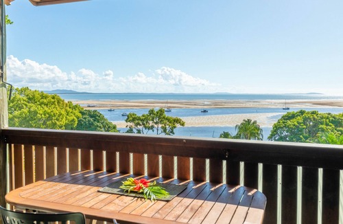 Seventeen Seventy Apartment | 1770 Beach Shacks