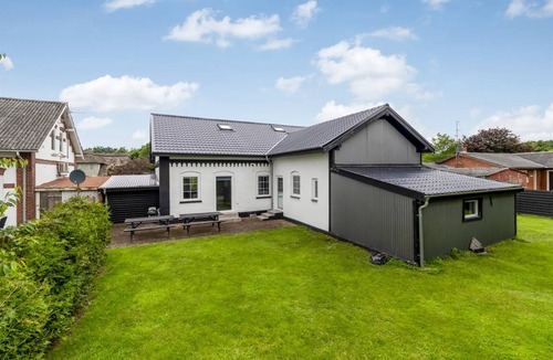 Ballum House | 178 m² House ∙ 4 bedrooms ∙ 10 guests