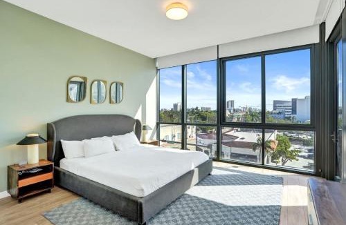 West Avenue Apartment | 17WEST Spacious 2BR Apartment with Balcony 411
