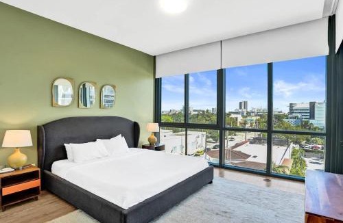West Avenue House | 17WEST Spacious 2BR Apartment with Balcony 511