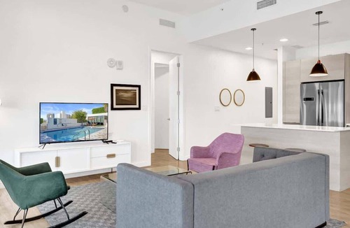 West Avenue Apartment | 17WEST | Spacious 3BR Apartment with Balcony -503
