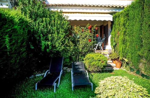 S'Agaro Apartment | 18.00 Voramar 8 Ii bxs b Apartment with private garden