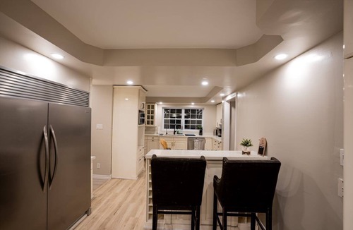 Caledon Ski Chalet | 18 Acre Cozy and Relaxing Chalet with HOT TUB!