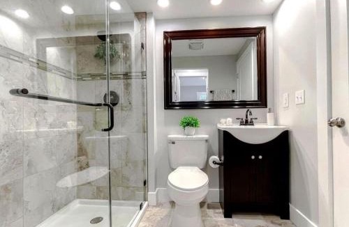 Point Lookout Villa | 18-Acre Waterfront Sanctuary Peace and Privacy