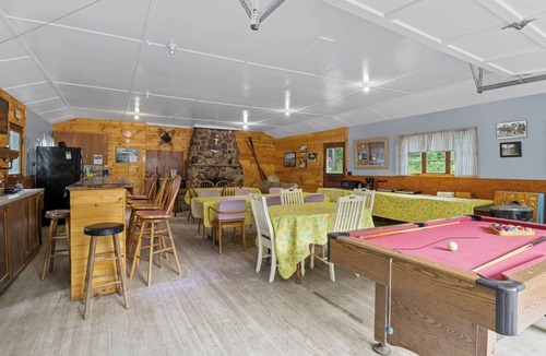 Geneseo RV Rental | 18 Guest Camp |Conesus Lakefront | Event Friendly