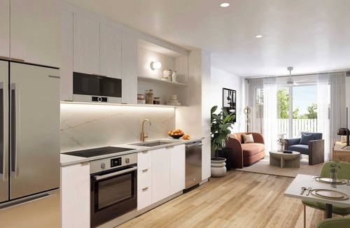 South Lamar Cottage | 18 Guests at The Code by Avantstay Steps to Zilker in South Lamar Resort Amenities + Pool