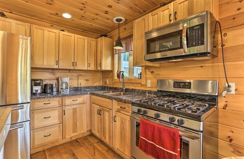 Blakely Cabin | 18 Mi to Slopes! Cabin w/Valley Views in Blakely
