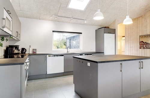 Aalbaek House | 18 person holiday home in Ålbæk
