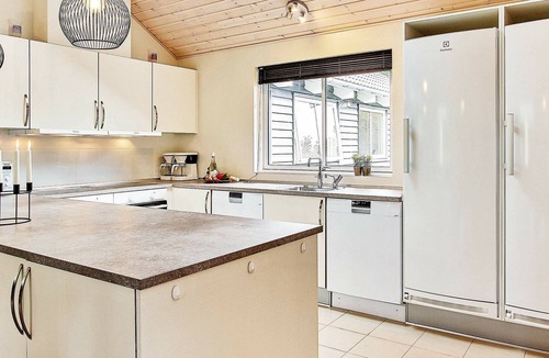 Hojby House | 18 person holiday home in Højby