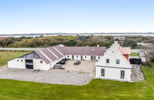 Oddesund Syd House | 18-Person Holiday Home With Views Of The Fjord And Lots Of Facilities