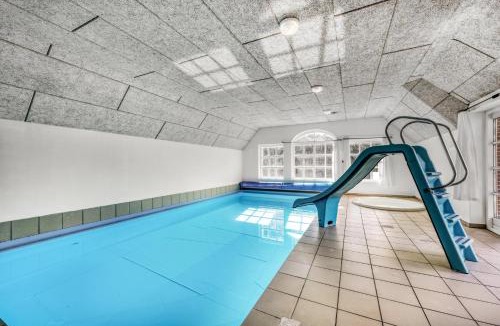 Øby House | 18-Person Pool House In Husby With Large Outdoor Hot Tub And Many Facilities