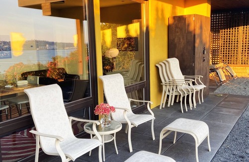 North Admiral Apartment | 180 Degree/24 hr Bluff View