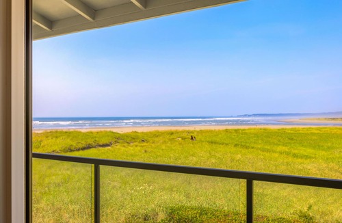 Moclips Condo | 180 Degree Pacific Ocean & Moclips River Views