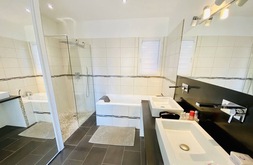 Aiguerelles Villa | 180 M2 architect-designed villa near Montpellier and beaches