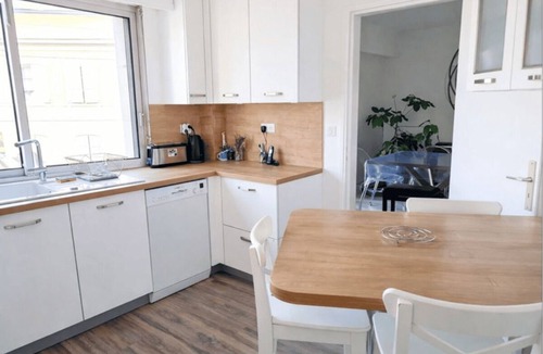 Bollee Apartment | 180 m² flat - 4 bedrooms - City centre - Close to tramway