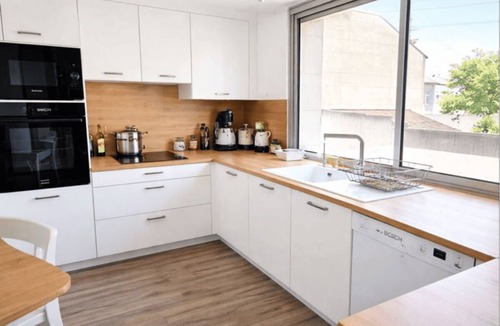 Bollee Apartment | 180 m² flat - 4 bedrooms - City centre - Close to tramway
