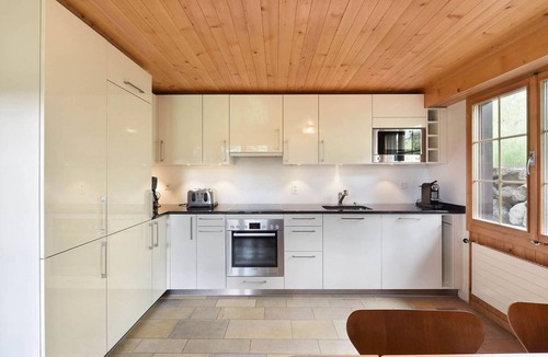 Lenk House | 180 m² House ∙ 5 bedrooms ∙ 10 guests