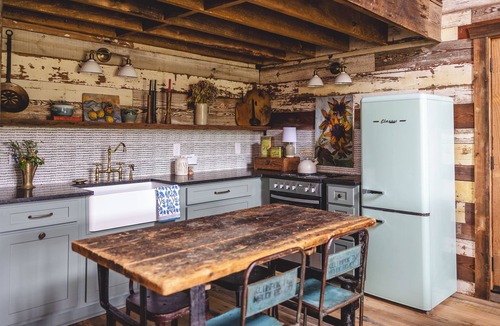 Loganville House | 1800s Charm with Modern Perks