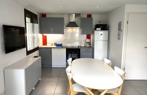 Foncine-le-Haut Apartment | 1805 Bis mit Spa und Sauna by Interhome