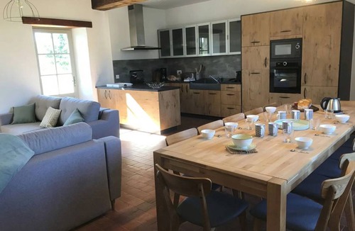 Les Herbiers House | 182 m² House ∙ 5 bedrooms ∙ 10 guests
