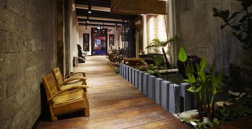 Kampung Jawa Hotel | 1825 Gallery Hotel