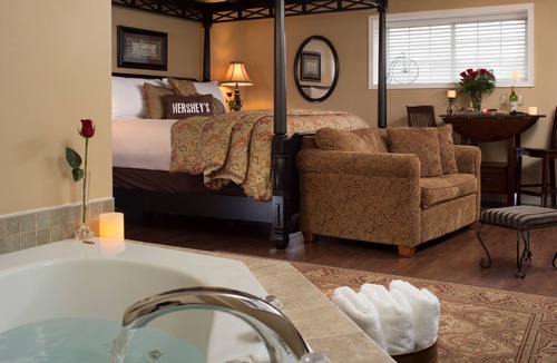 Palmyra Bed & Breakfast | 1825 Inn Bed and Breakfast