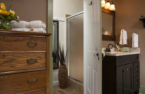 Palmyra Bed & Breakfast | 1825 Inn Bed and Breakfast