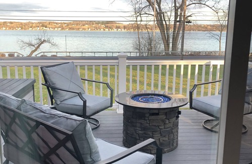Auburn House | 1830 Lake House Beautifully Reimagined on Owasco Lake
