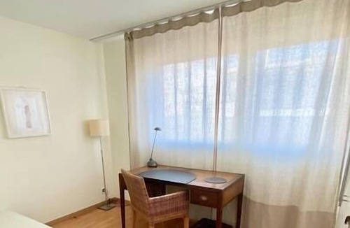 Lausanne Apartment | 184 * Good location, spacious, comfortable and bright. Free parking included !
