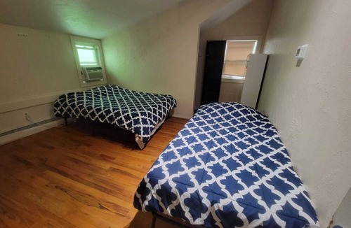 Hyde Square House | 184 Heath St