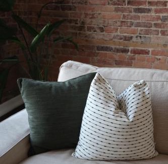 Renfrew Apartment | 1850 Loft