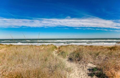 Cottage Line Apartment | 1866 EOV Wave Suite