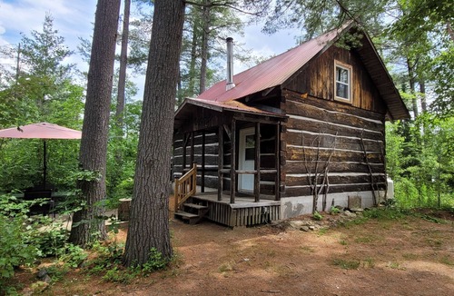Petawawa Cabin | 1876 - Heritage Cabin at Pine Ridge Park