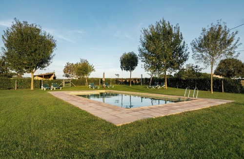 Cassa de la Selva House | 1880 house with pool near Girona